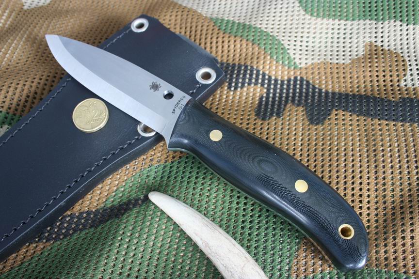 Best Bushcraft Knife - Spyderco Bushcraft G-10