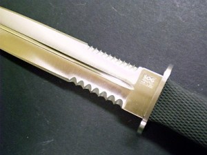 SOG Desert Dagger_01